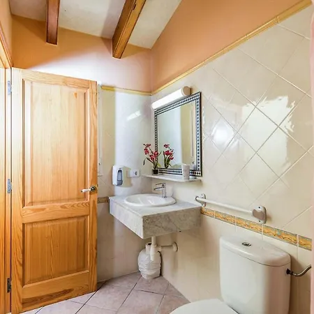 Maribel Iii Villa Cala Blanca (Menorca)